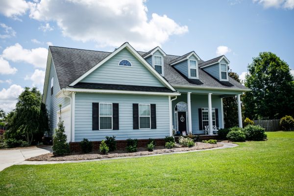 House Vinyl Siding Install
