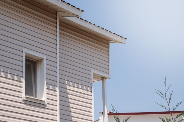 House Vinyl Siding Install